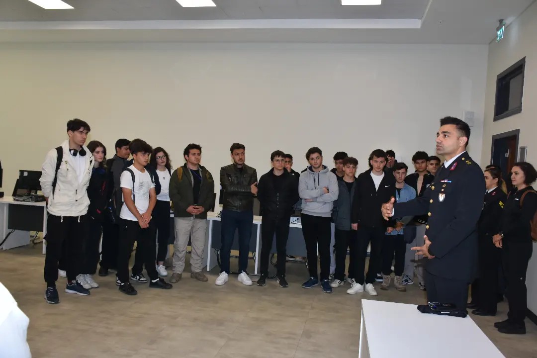 JSGA Başkanlığı Tanıtım Faaliyetleri Kapsamında Mustafa Azmi Doğan Anadolu Lisesi Öğrencileri JSGA Başkanlığımızı Ziyaret Etmiştir