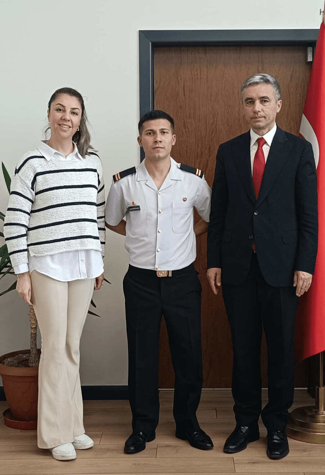 Jandarma ve Sahil Güvenlik Akademisi Doktor Öğretim Üyesi Sevilay Bulut ve  Öğrencimiz Altan Yiğit Saraç'ı Tebrik Ederiz